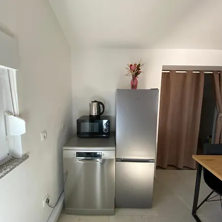 Apartments Jozephine Pula Exterior photo